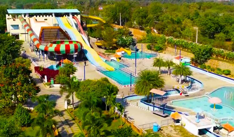 Wedding resorts in Hyderabad for fun wedding photos